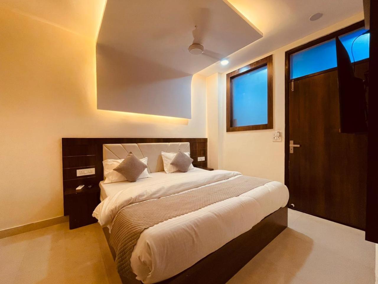 Wooibhotels The Divine Ganga Haridwar Bagian luar foto