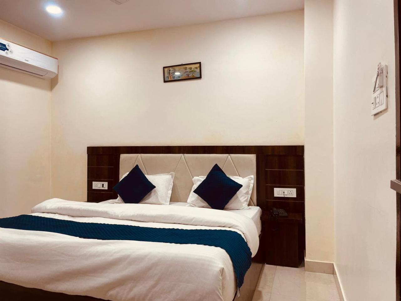 Wooibhotels The Divine Ganga Haridwar Bagian luar foto