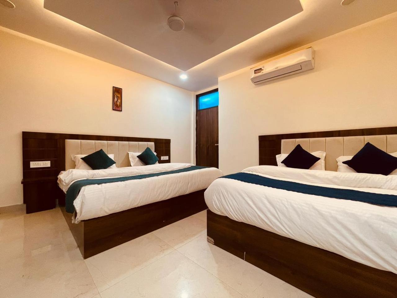 Wooibhotels The Divine Ganga Haridwar Bagian luar foto